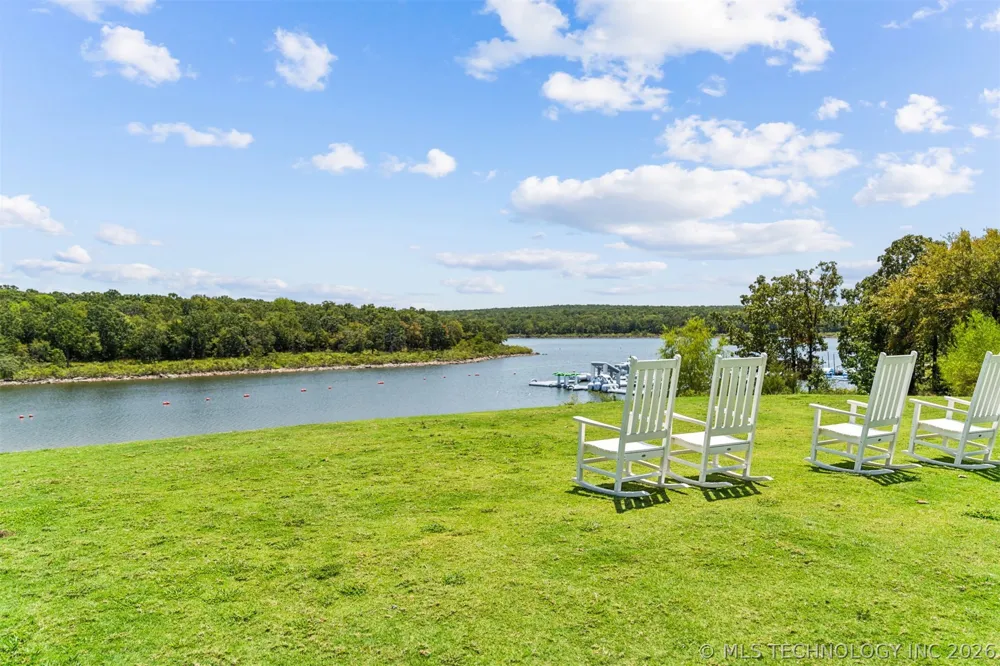 101 Lower Greenway Carlton Landing, OK 74432