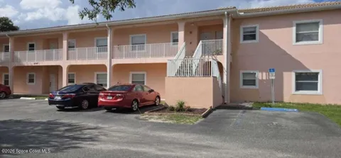 2097 Hidden Grove Lane #102