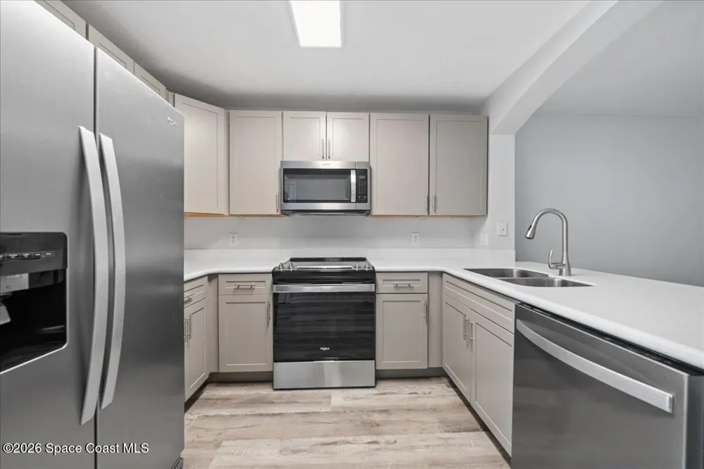 990 Luminary Circle #105 Melbourne, FL 32901
