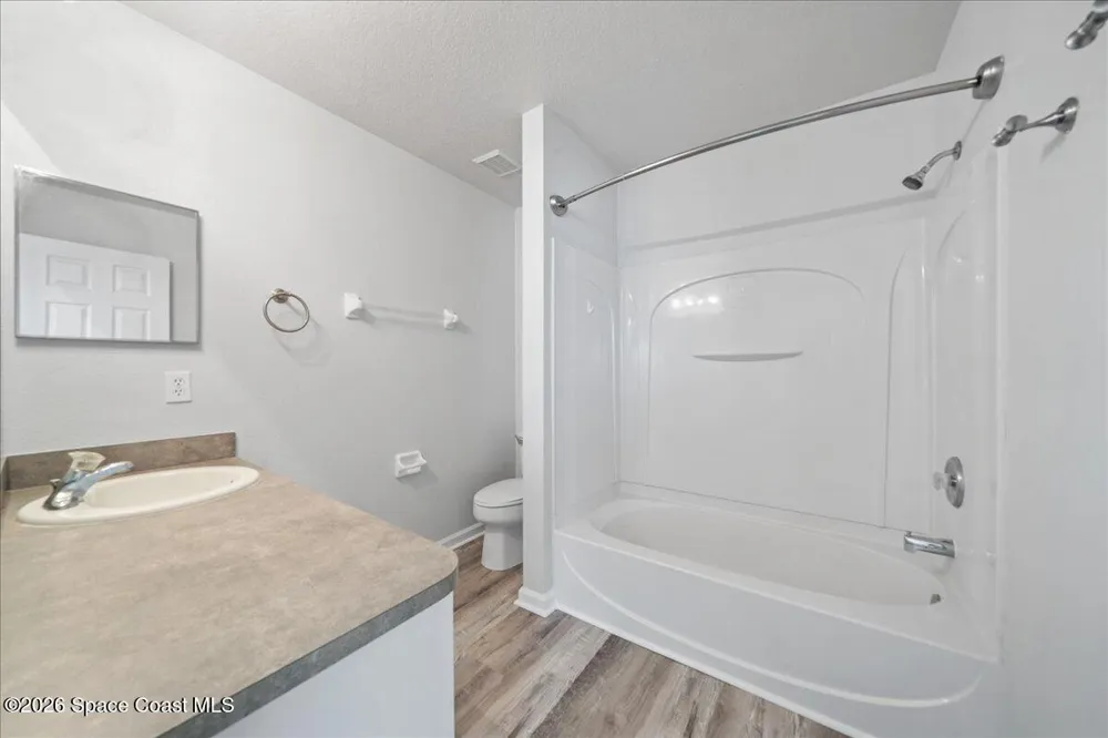 990 Luminary Circle #105 Melbourne, FL 32901