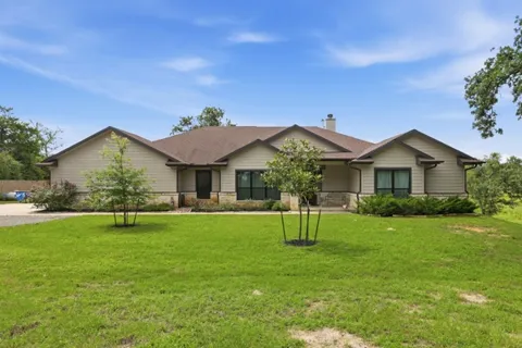 3104 Stonewood Drive