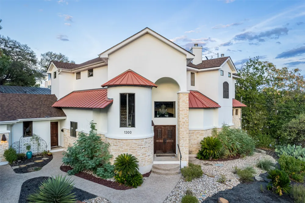 1300 Bluff Street Austin, TX 78704