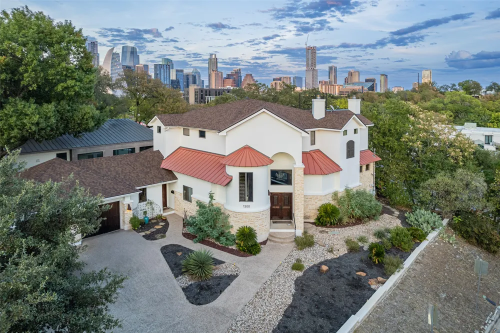 1300 Bluff Street Austin, TX 78704