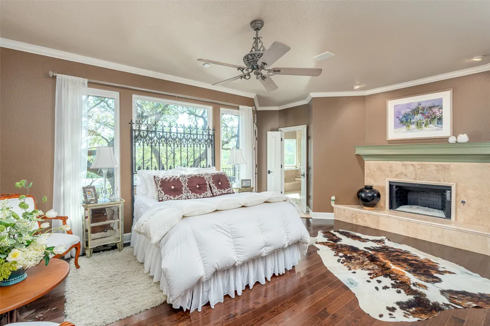 1300 Bluff Street Austin, TX 78704