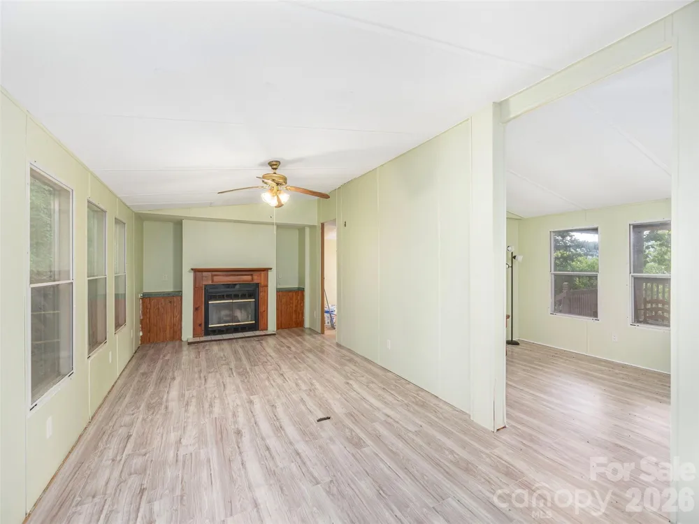 87 Holly Ridge Road Candler, NC 28715