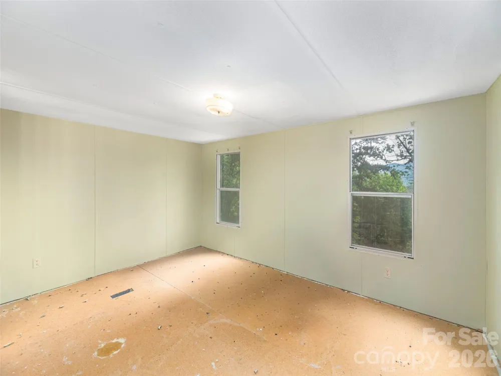 87 Holly Ridge Road Candler, NC 28715