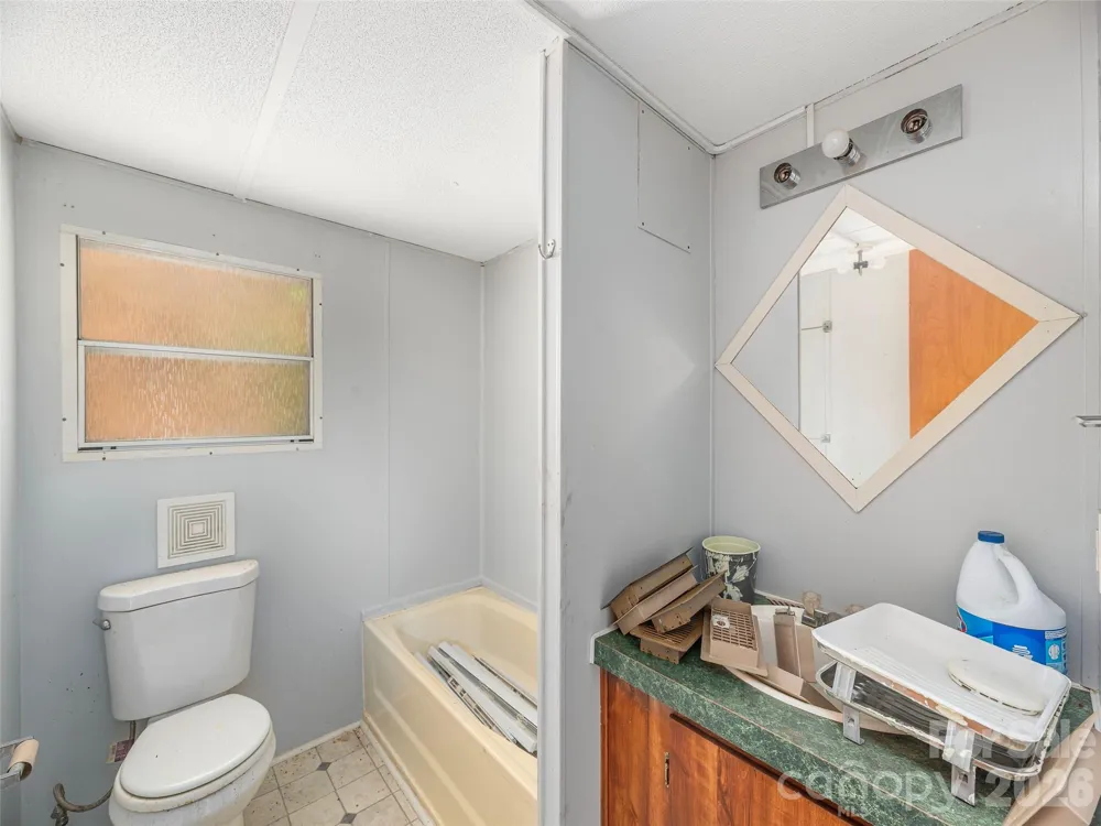 87 Holly Ridge Road Candler, NC 28715