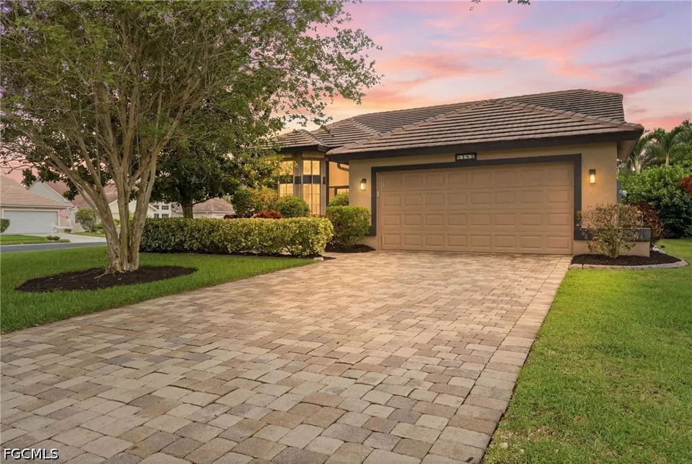 Breton Circle Fort Myers, FL 33912