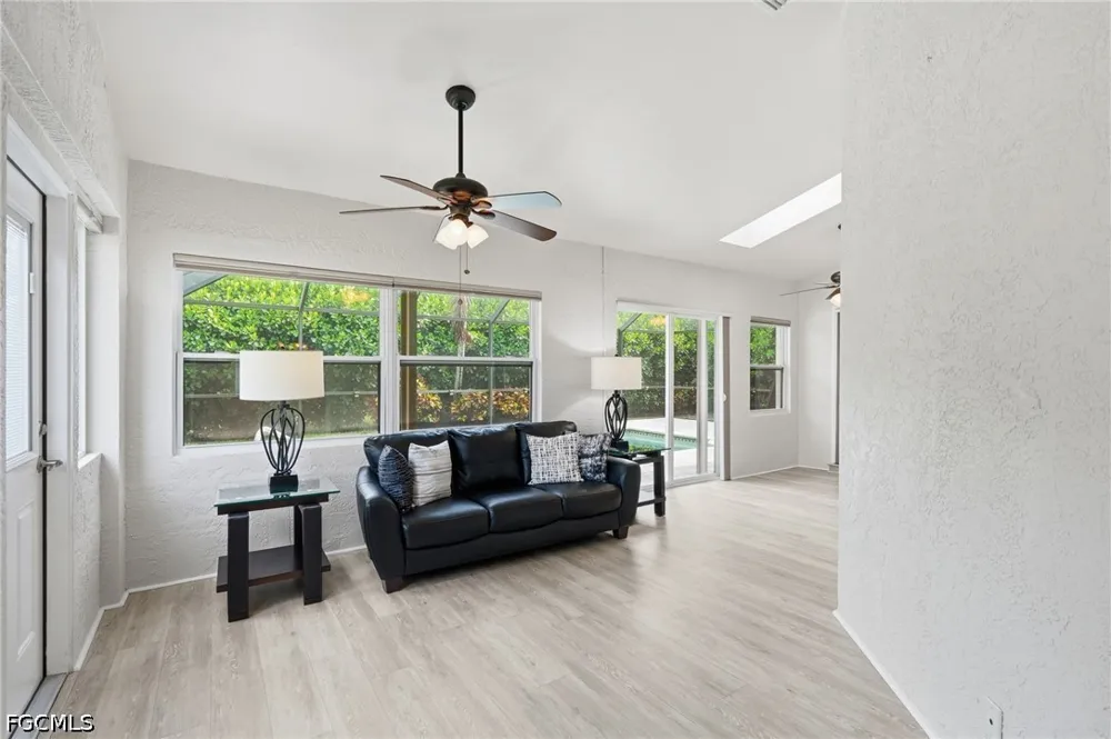 Breton Circle Fort Myers, FL 33912
