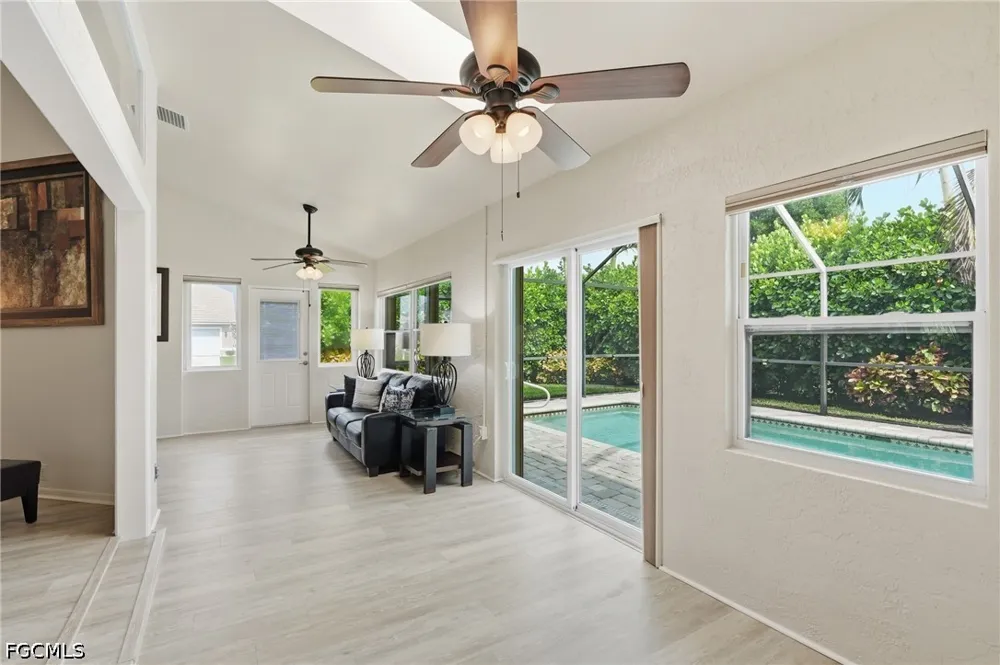 Breton Circle Fort Myers, FL 33912
