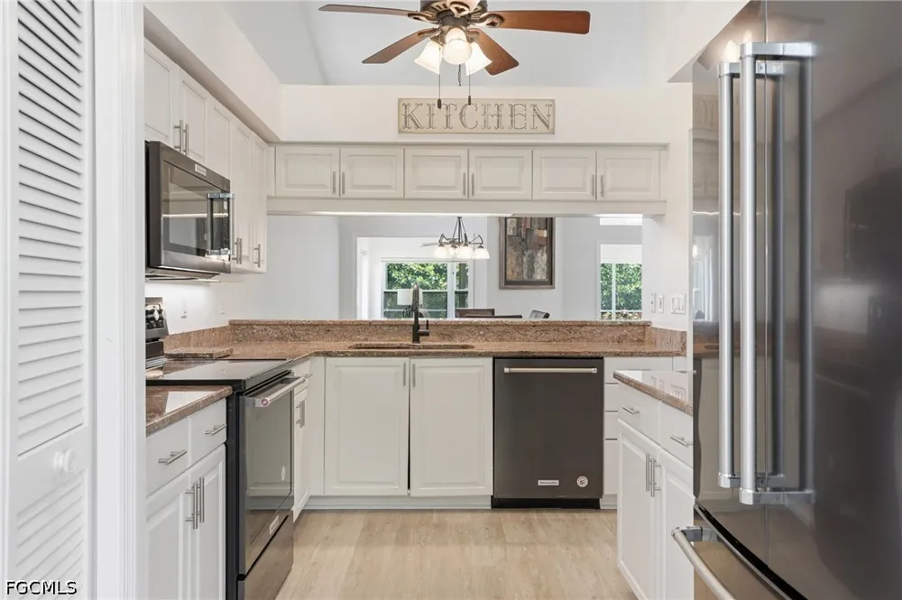 Breton Circle Fort Myers, FL 33912