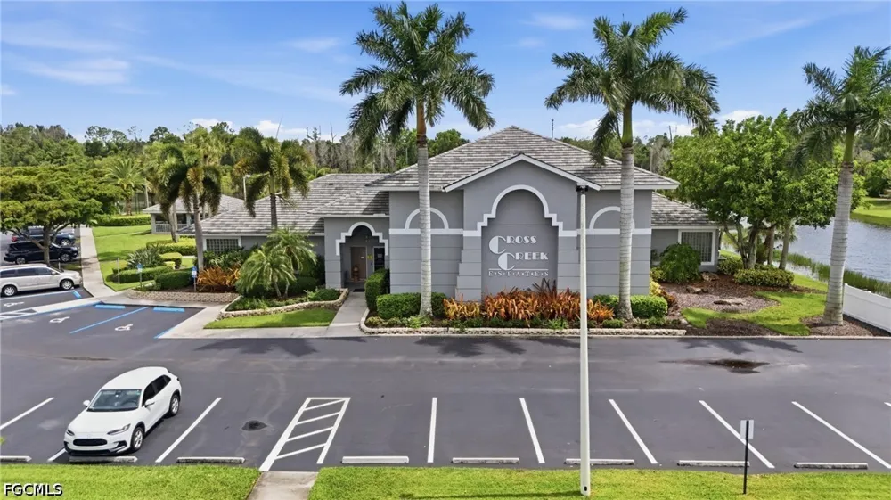 Breton Circle Fort Myers, FL 33912