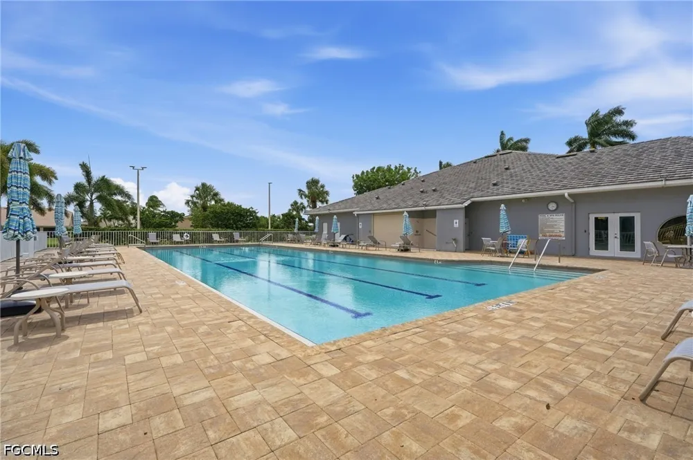 Breton Circle Fort Myers, FL 33912