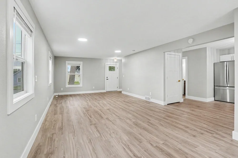 2123 Lakeshore Drive Muskegon, MI 49441