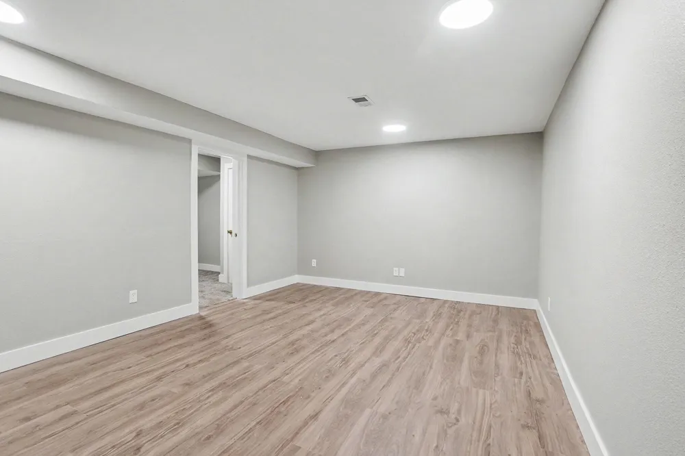 2123 Lakeshore Drive Muskegon, MI 49441
