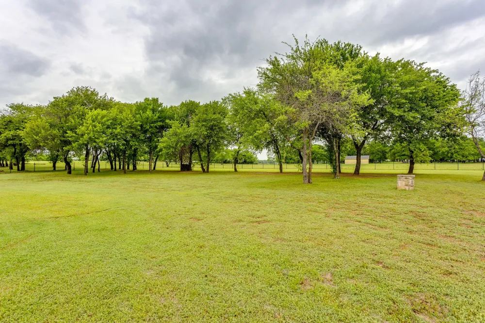 106 Treeline Court Lipan, TX 76462