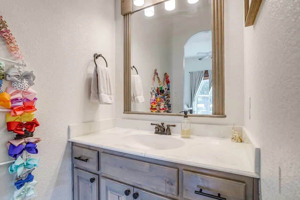 106 Treeline Court Lipan, TX 76462
