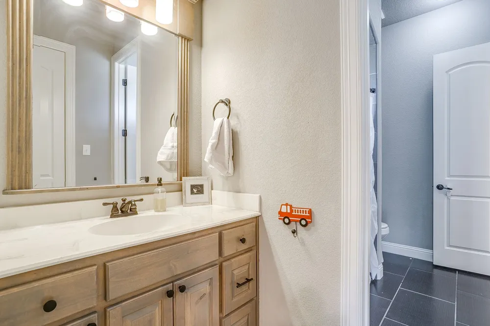106 Treeline Court Lipan, TX 76462