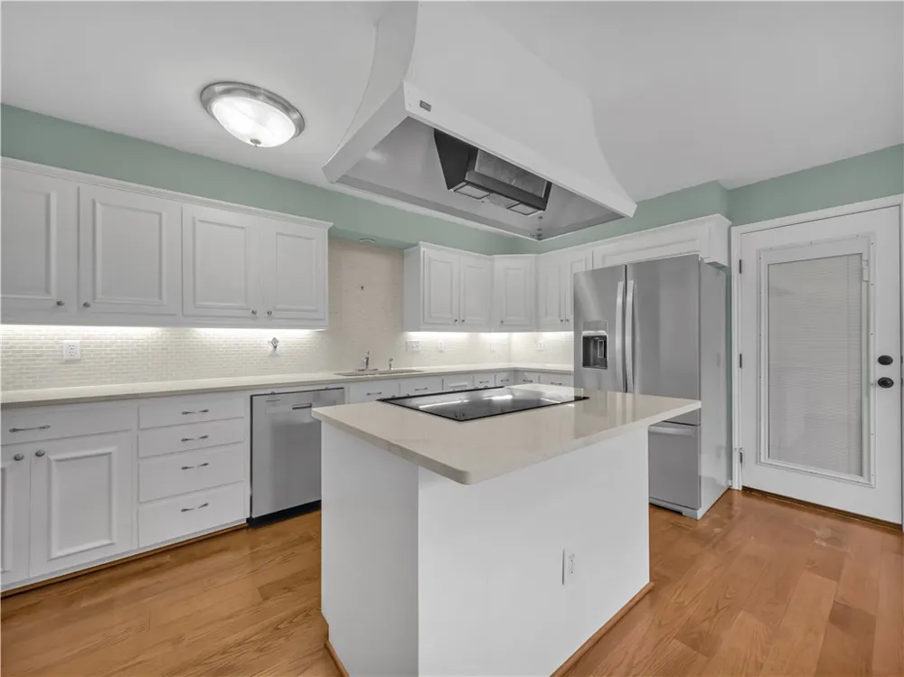 9 Rock Creek Drive #9 Corpus Christi, TX 78412