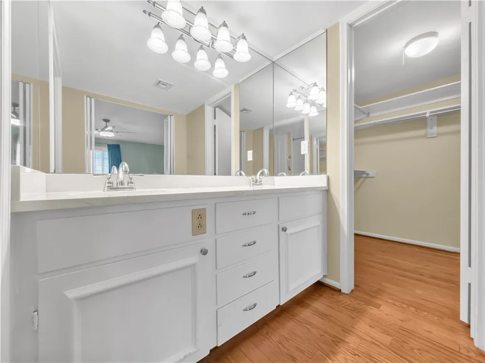 9 Rock Creek Drive #9 Corpus Christi, TX 78412