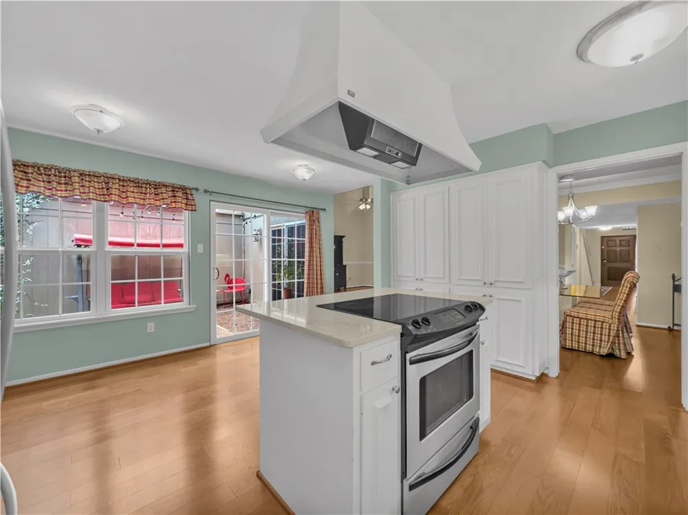 9 Rock Creek Drive #9 Corpus Christi, TX 78412