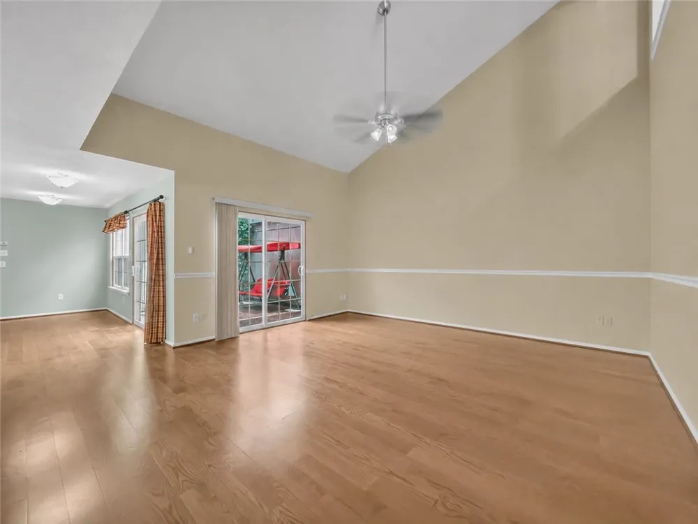9 Rock Creek Drive #9 Corpus Christi, TX 78412