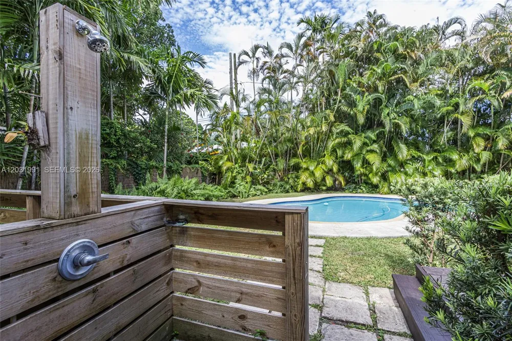 10550 NE 3rd Ct Miami Shores, FL 33138