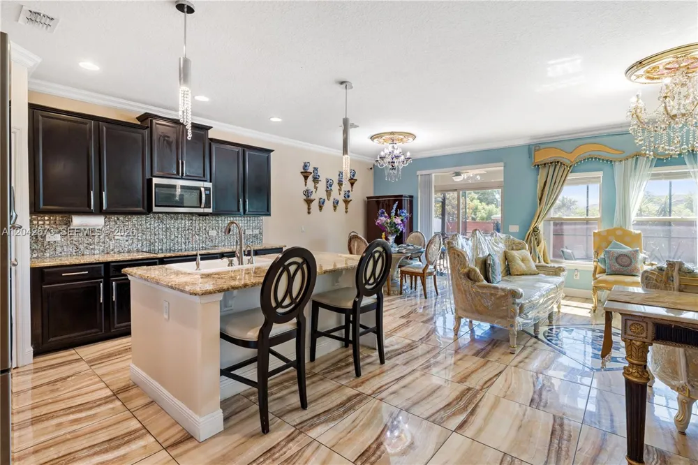 617 Marsh Reed Drive Winter Garden, FL 34787