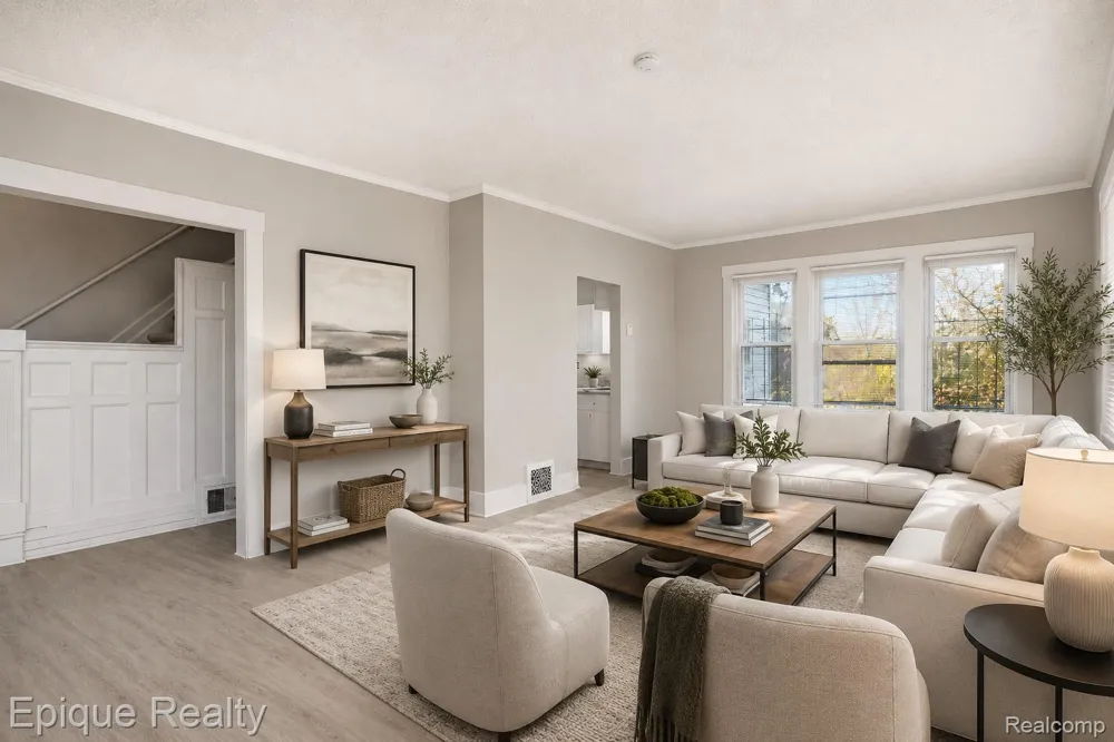 64 Glendale Street Highland Park City, MI 48203