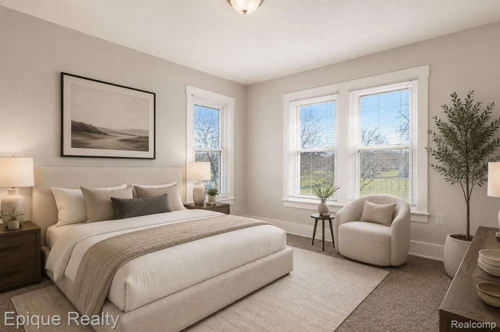 64 Glendale Street Highland Park City, MI 48203