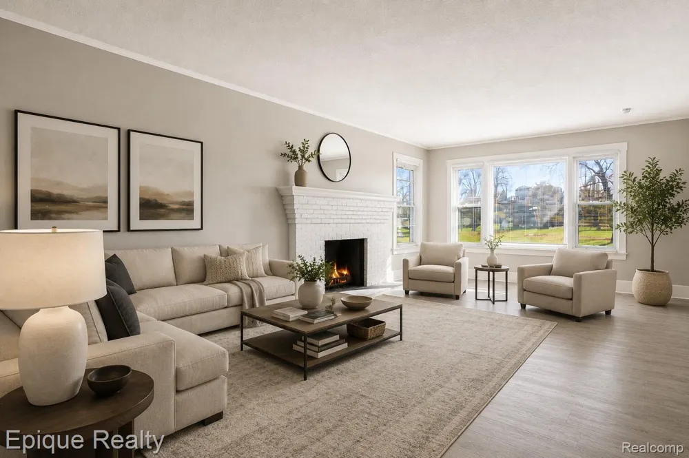 64 Glendale Street Highland Park City, MI 48203
