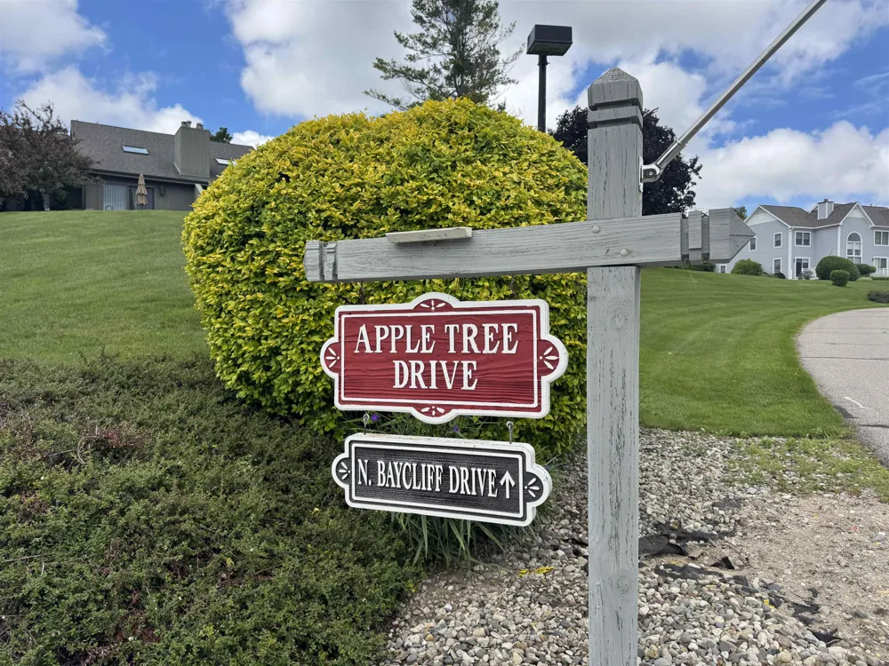 723 Apple Tree Drive Suttons Bay Township, MI 49682