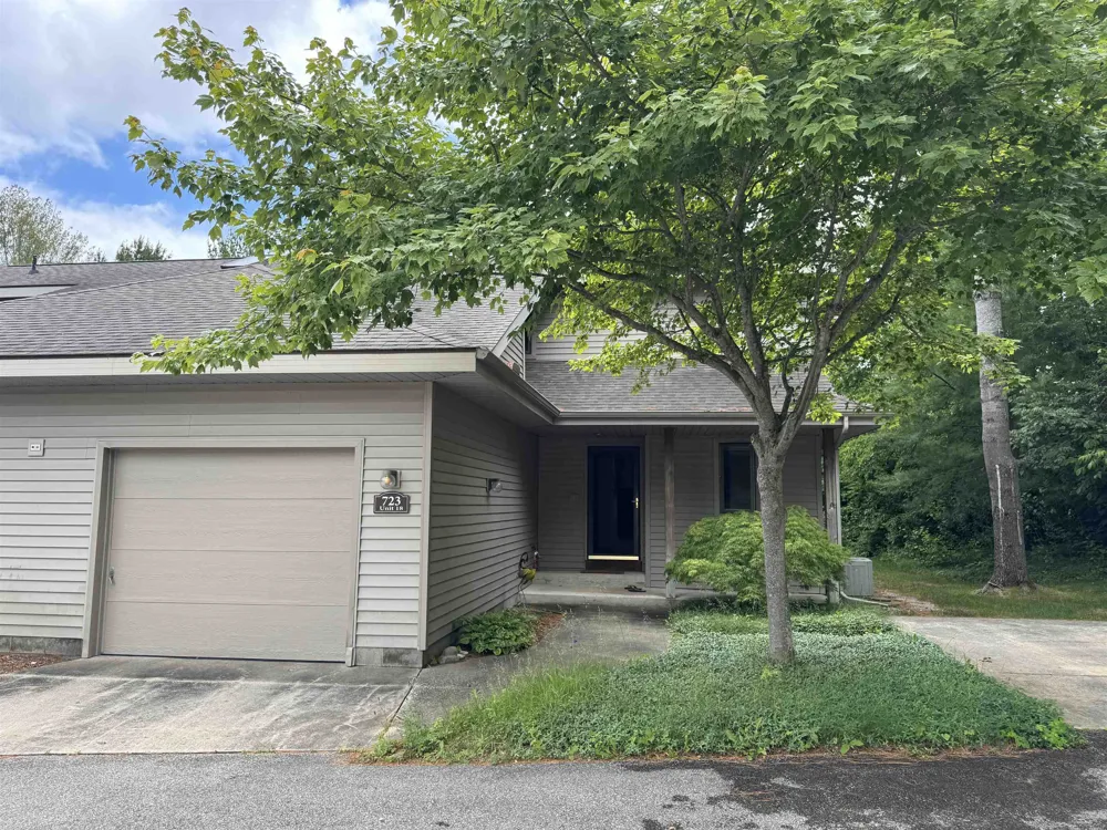 723 Apple Tree Drive Suttons Bay Township, MI 49682