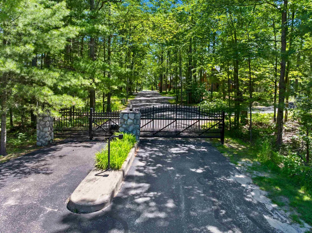 592 Osprey Lane Greenwood Township, MI 49756