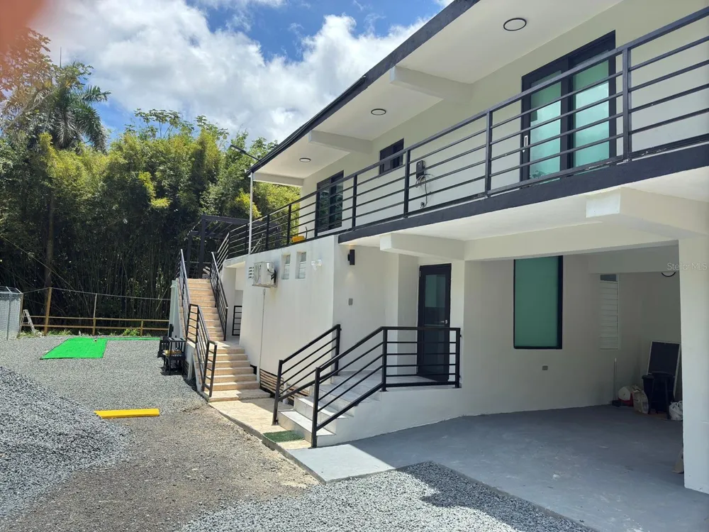 Address Not Shown Rio Grande, PR 00745