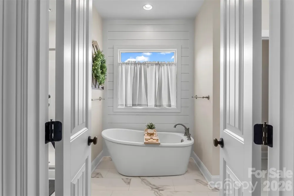 1459 Malden Court Crouse, NC 28033