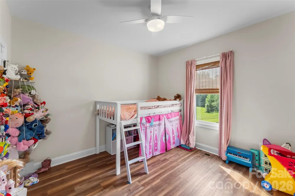 1459 Malden Court Crouse, NC 28033
