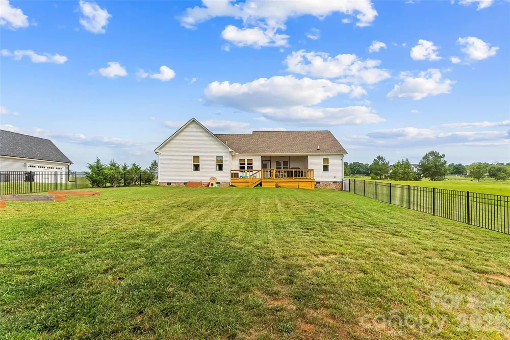 1459 Malden Court Crouse, NC 28033