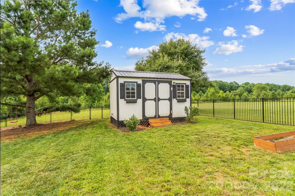 1459 Malden Court Crouse, NC 28033