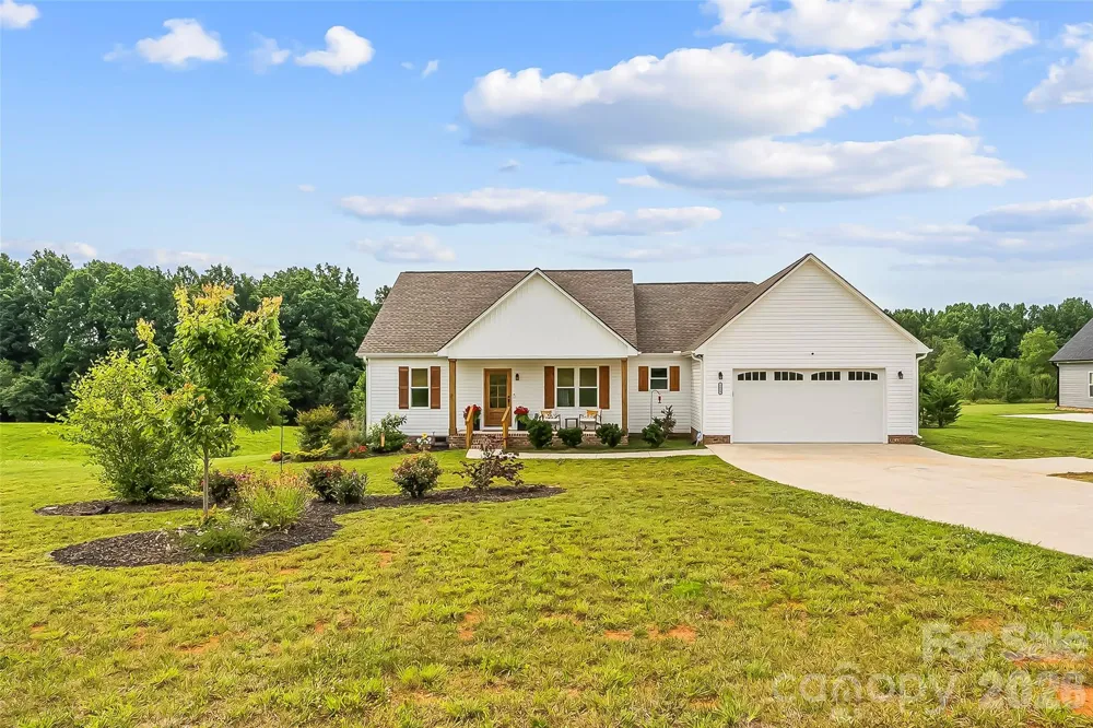 1459 Malden Court Crouse, NC 28033