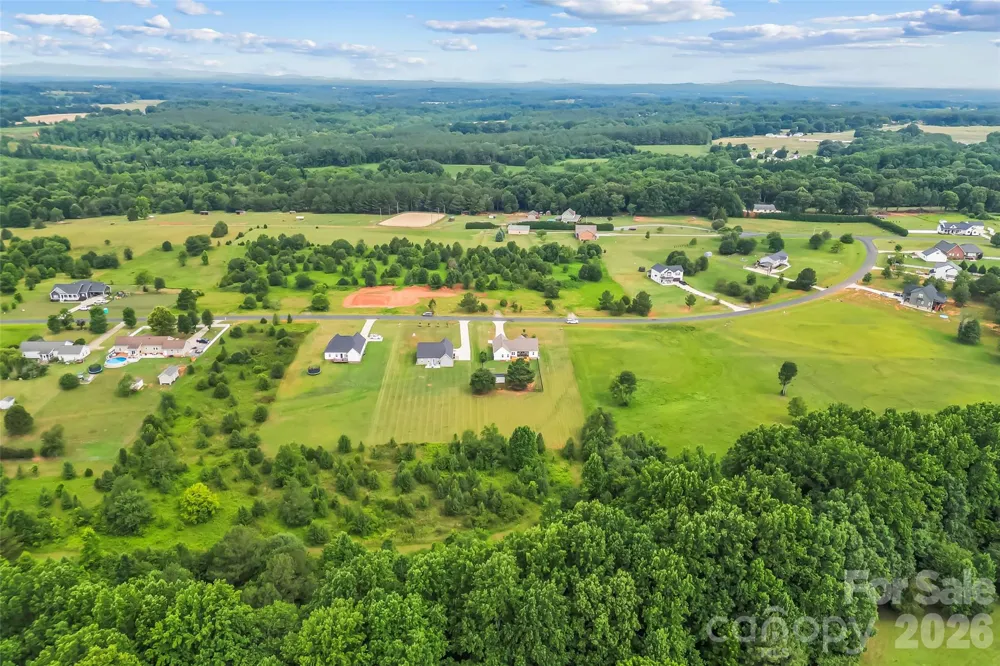 1459 Malden Court Crouse, NC 28033