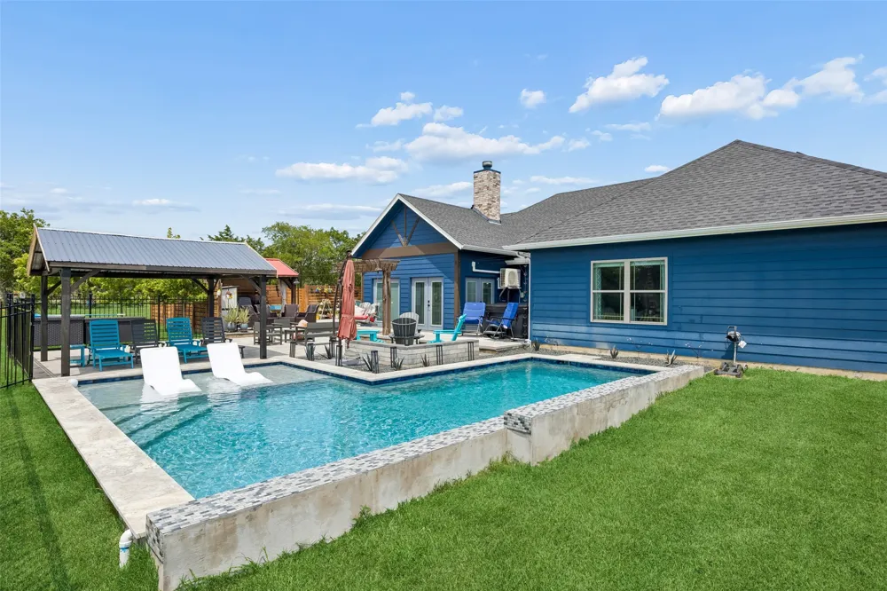 1000 Winding Wood Trail Scurry, TX 75158