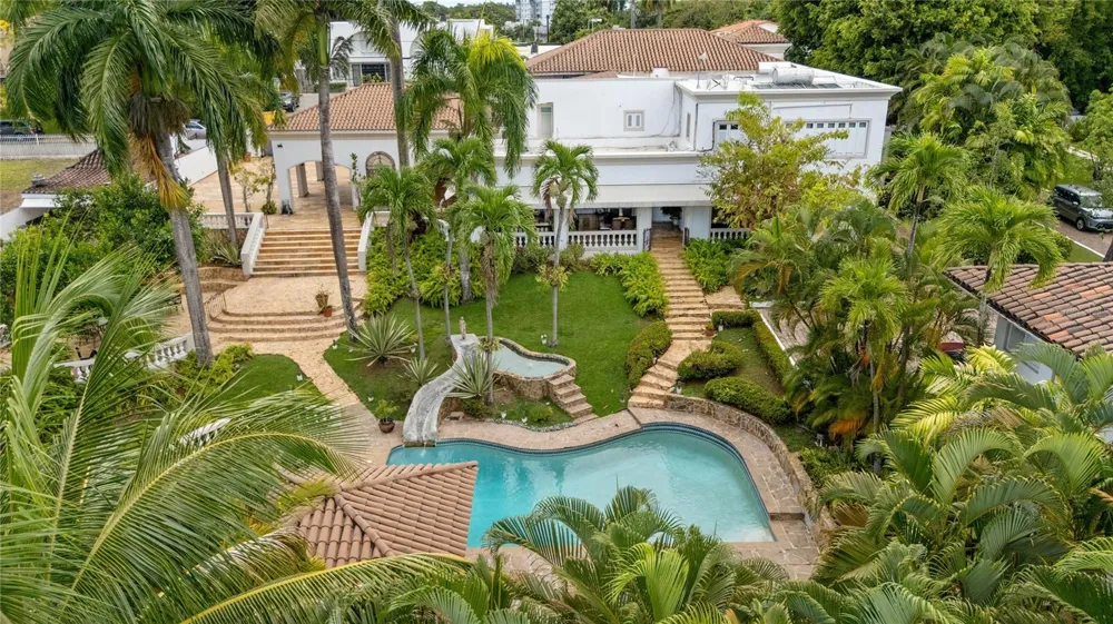A Street VILLA CAPARRA #A-13 Guaynabo, PR 00966