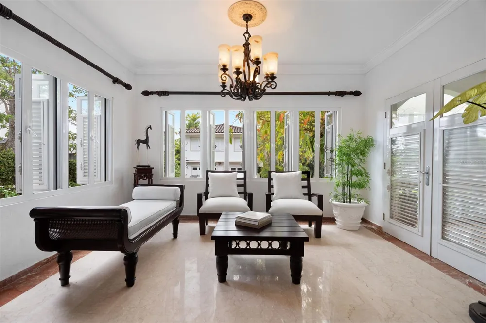 A Street VILLA CAPARRA #A-13 Guaynabo, PR 00966