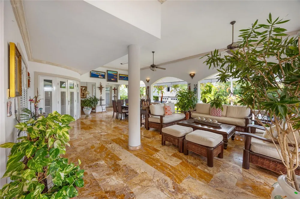 A Street VILLA CAPARRA #A-13 Guaynabo, PR 00966