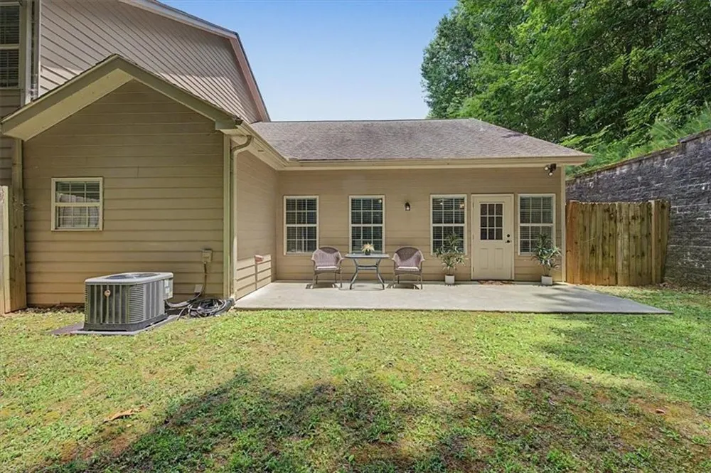 182 Towne Villas Drive Jasper, GA 30143