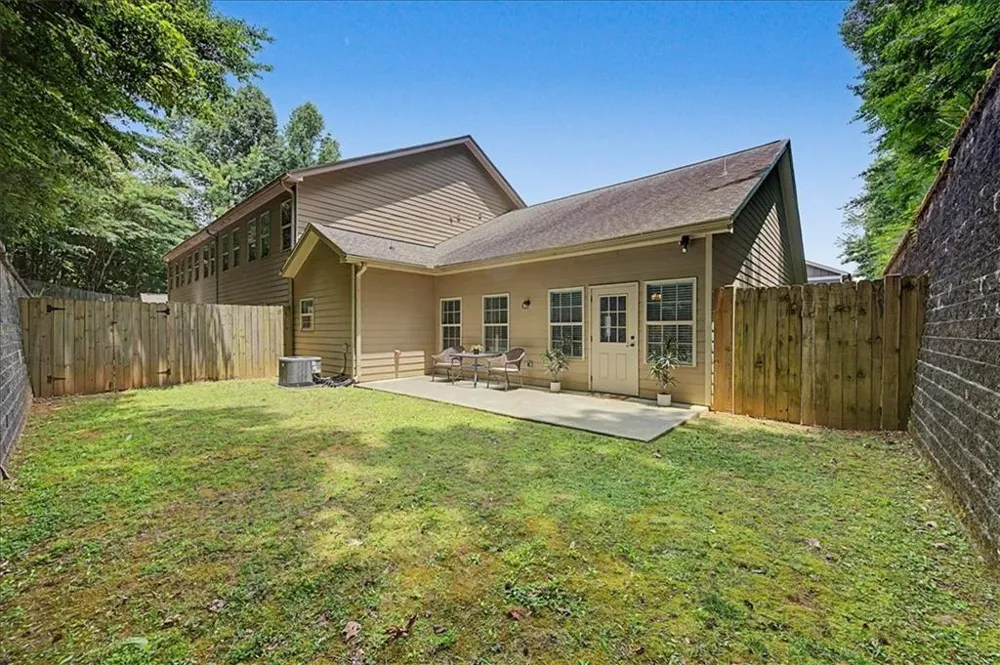 182 Towne Villas Drive Jasper, GA 30143