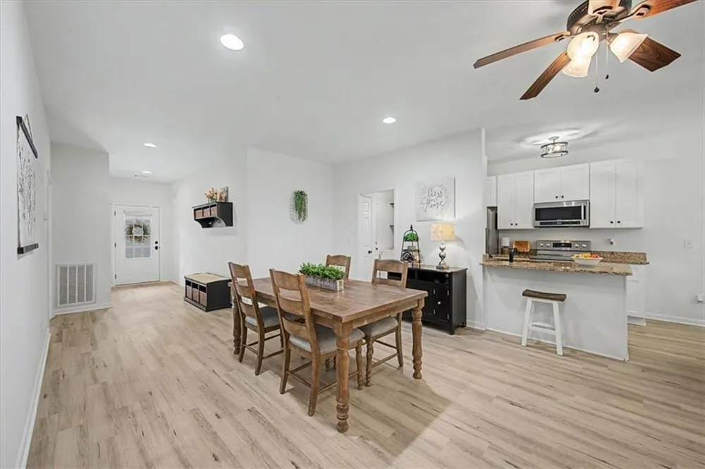182 Towne Villas Drive Jasper, GA 30143