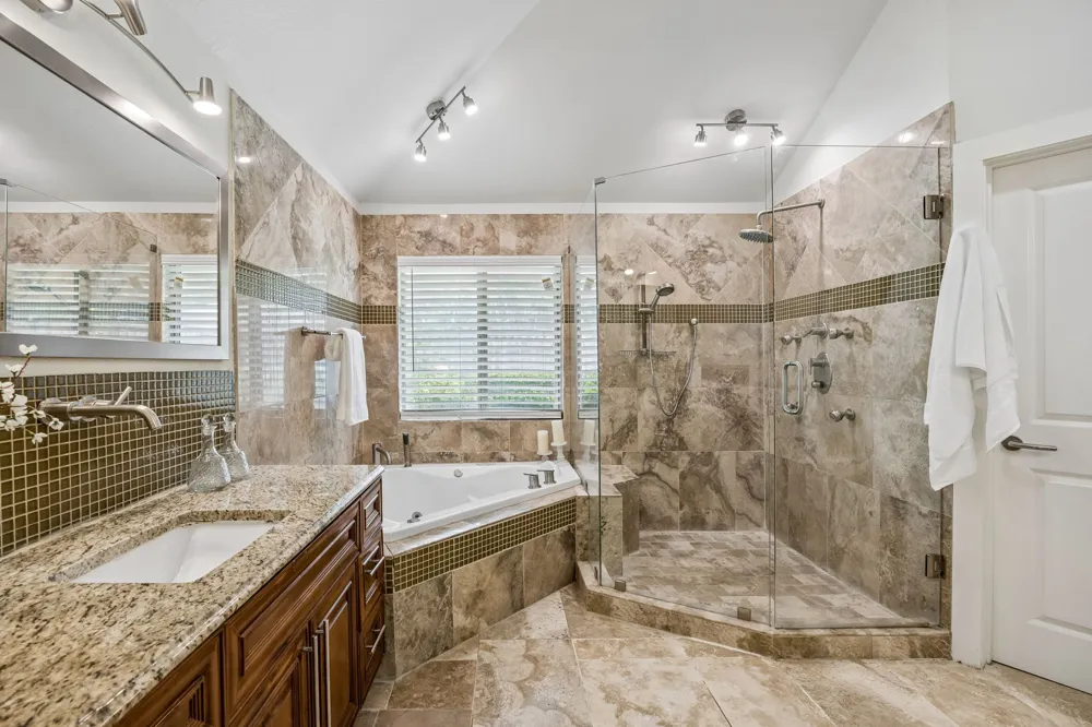 7635 Tanglecrest Drive Dallas, TX 75254