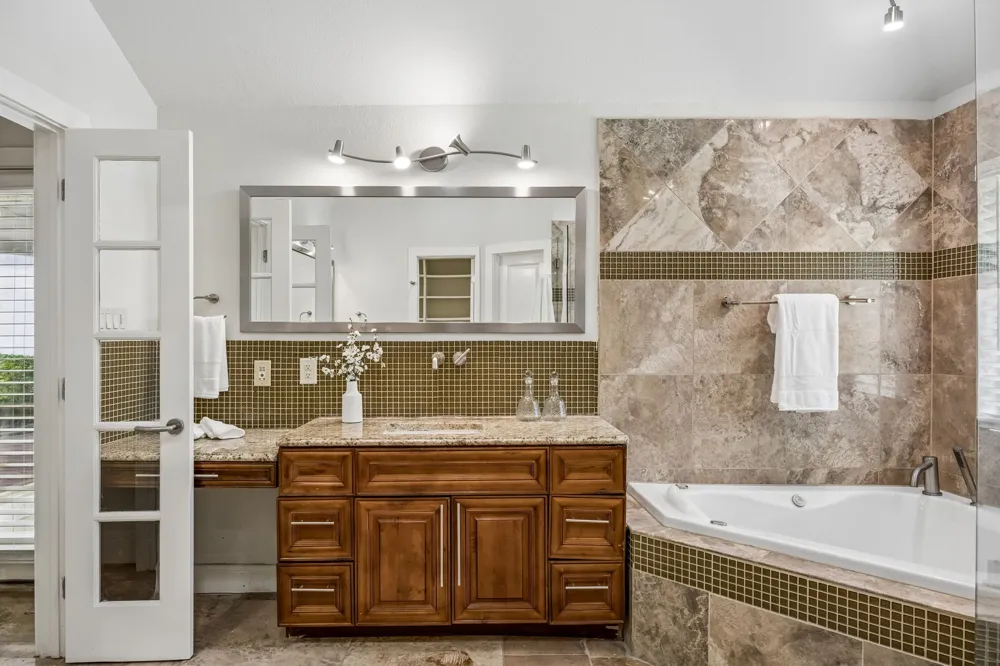 7635 Tanglecrest Drive Dallas, TX 75254
